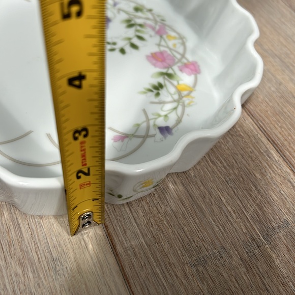 Stafford 1986 Porcelain Meadow Flowers Pie Plate Quiche Dish Ovenware Porcelain - Picture 9 of 11